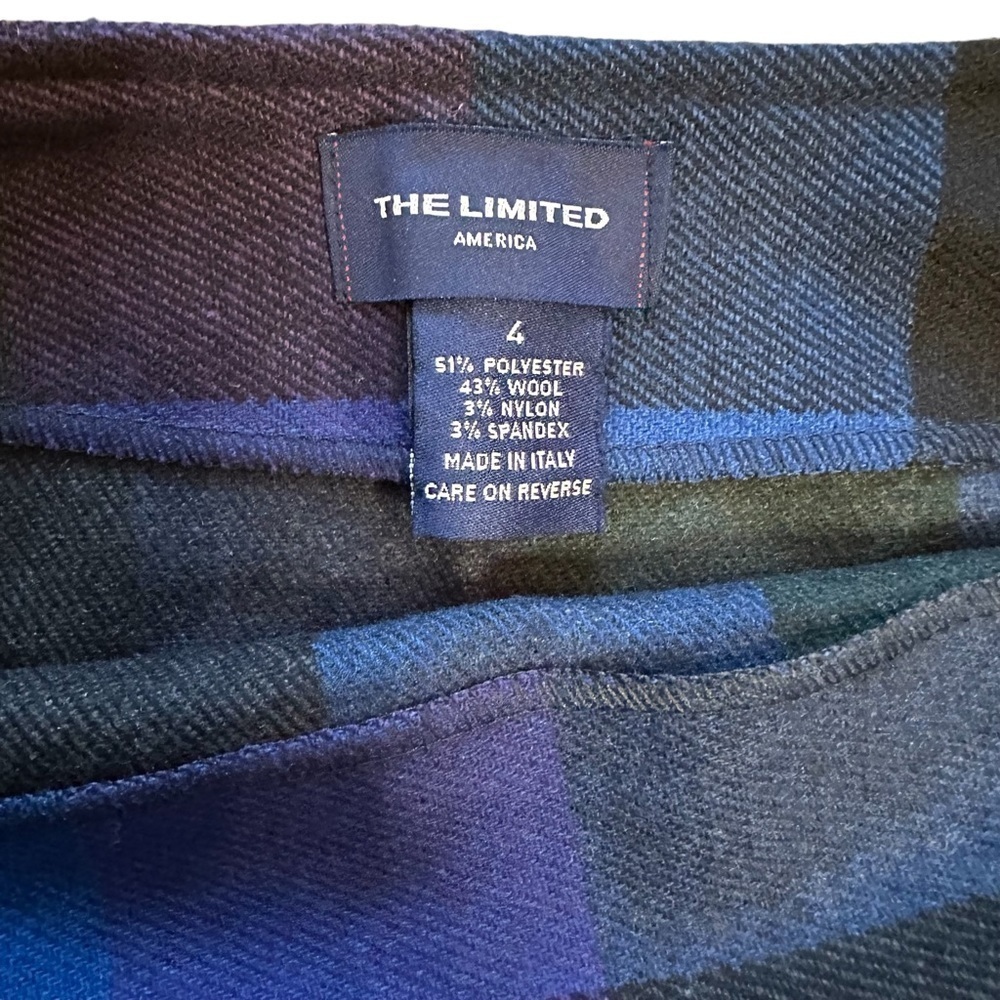The Limited Mini Skirt Y2K Plaid - Picture 5 of 5